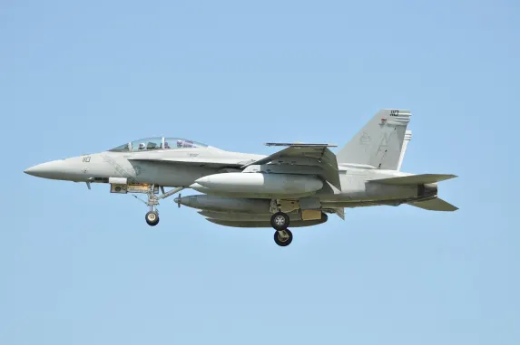 بيت أدونيس كازينو الدعم